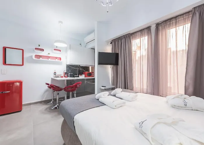 Iguana Gold Luxury Suites 1Min From Ermou Str